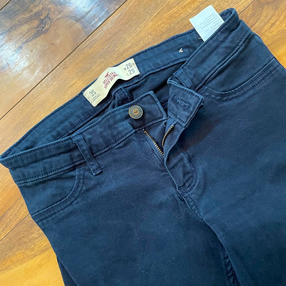 Short Abercrombie low rise skinny jeans